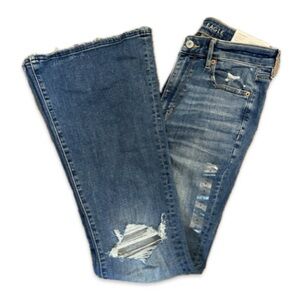 American Eagle Super Hi-Rise Flare Jeans 6 Long NWT